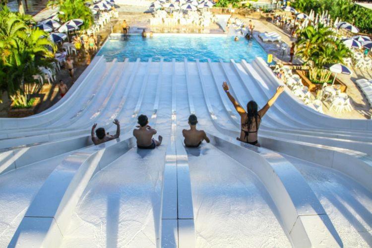Aparthotel Piazza Diroma - Com Acesso Acqua Park Cn-Go Caldas Novas Zewnętrze zdjęcie