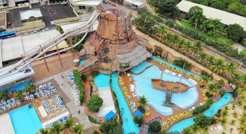 Aparthotel Piazza Diroma - Com Acesso Acqua Park Cn-Go Caldas Novas Zewnętrze zdjęcie
